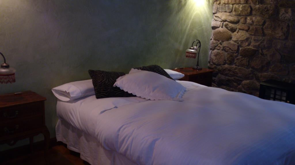 La Casa De Las Brujas Hotel Barrio  Room photo